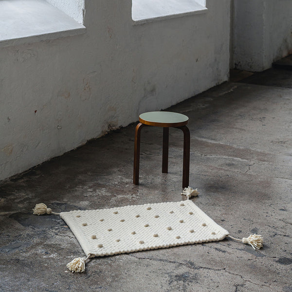 Traditional weaving machines are whirring in Karjaa