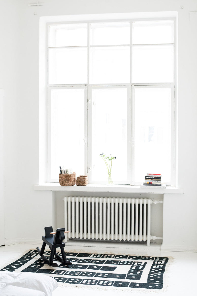 LOMINO CARPET By Tikau (Black and White, 125x180 cm)